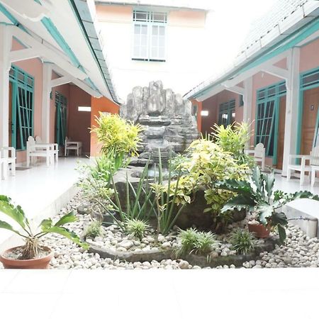 יוגיאקרטה Ismoyo Hotel מראה חיצוני תמונה